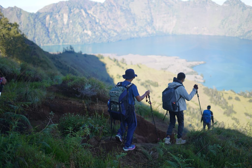 Mount Rinjani hike guide